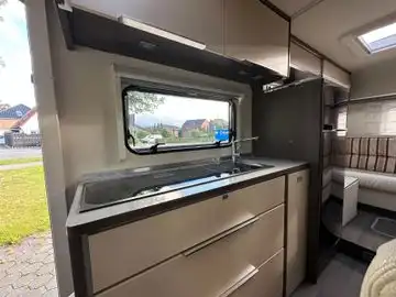 BUERSTNER Viseo I 700